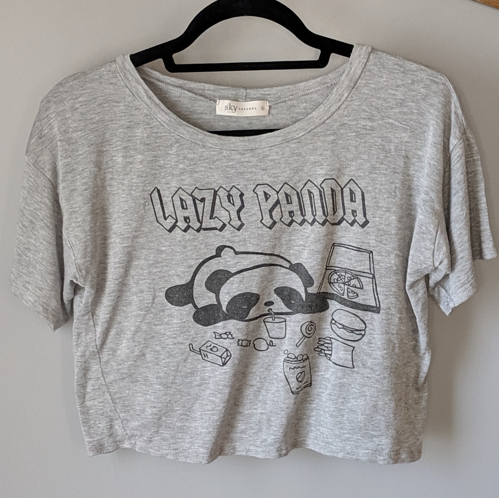 Crop top graphic tee shirt